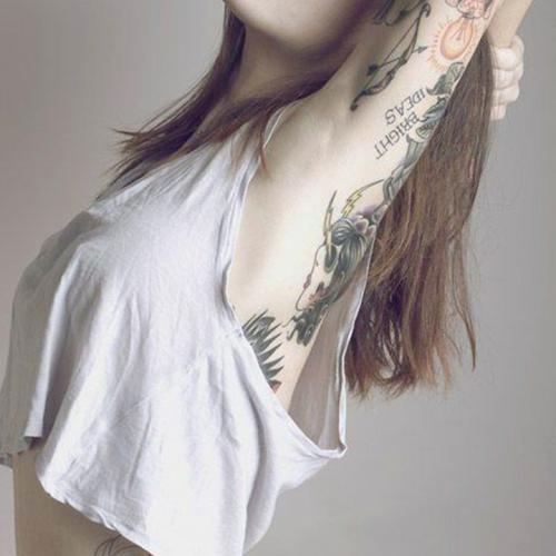 雷婷 - 追爱(Dj阿柳 FunkyHouse Rmx 2025 肇庆Dj小姚提供)